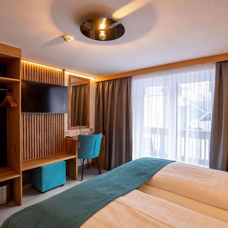 אישגל Hotel Garni Subretta מראה חיצוני תמונה