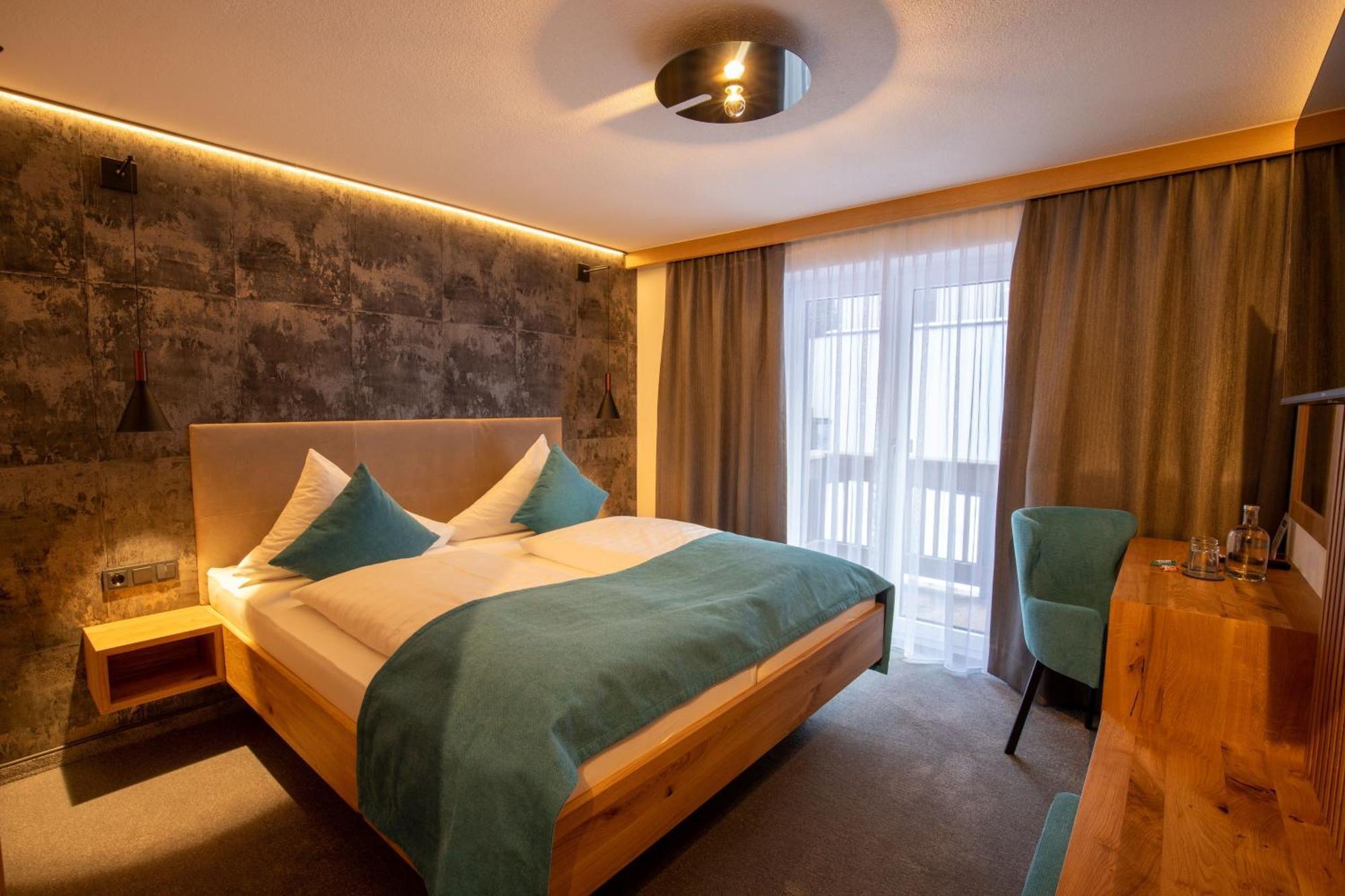 אישגל Hotel Garni Subretta מראה חיצוני תמונה